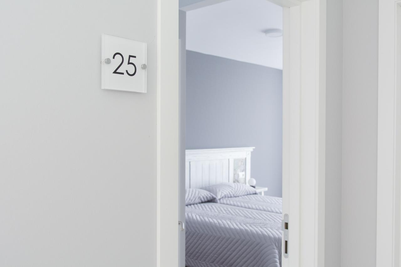 Hotel Mica Palas de Rei Eksteriør billede